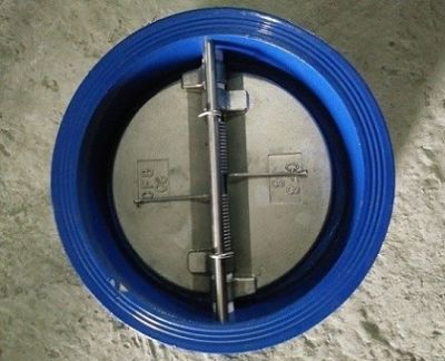 Van một chiều bướm thân gang cánh inox